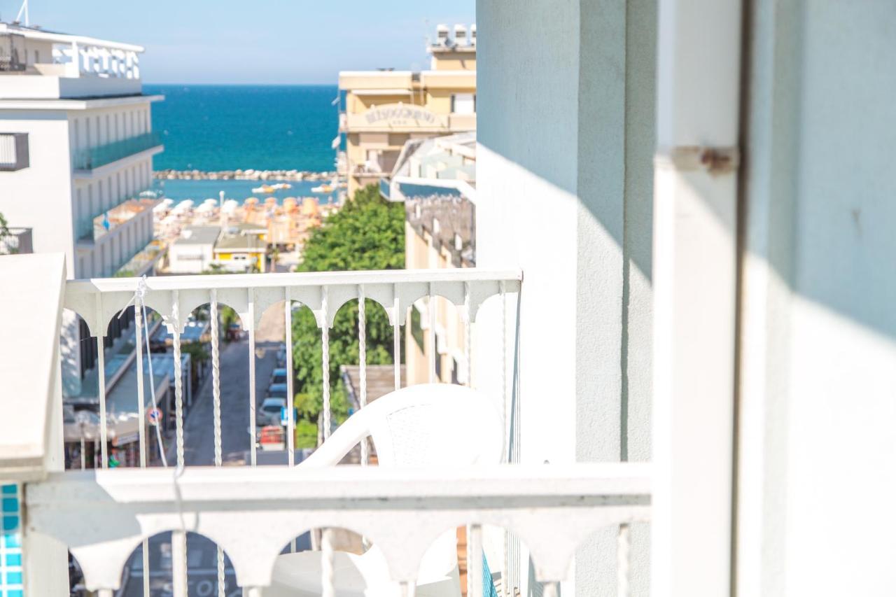 Elite Hotel 3*