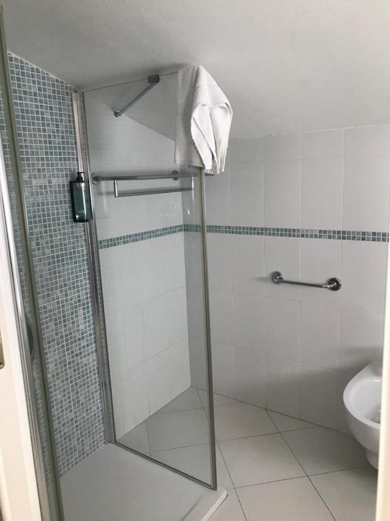 Elite Hotel 3*